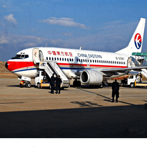 莫高航空运输航空快运业稳步发展的原因是什么？